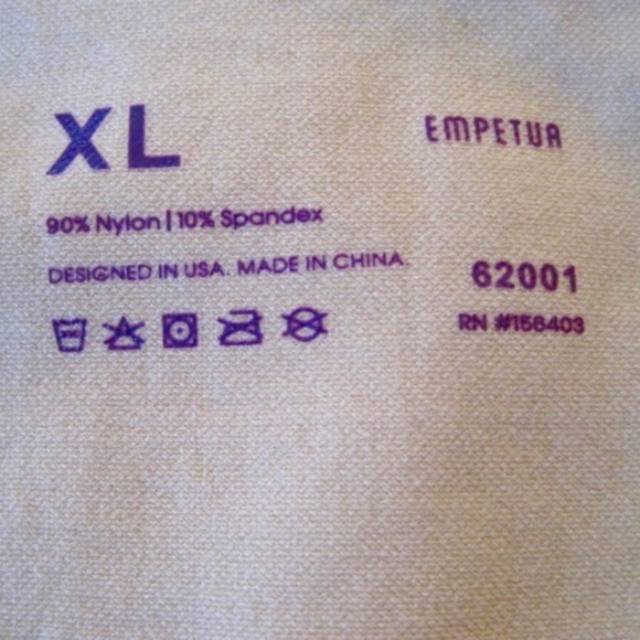 Empetua Scoop Neck Cami 62001 - Picture 5 of 7